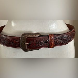 3d Belt - Size 32 NWOT